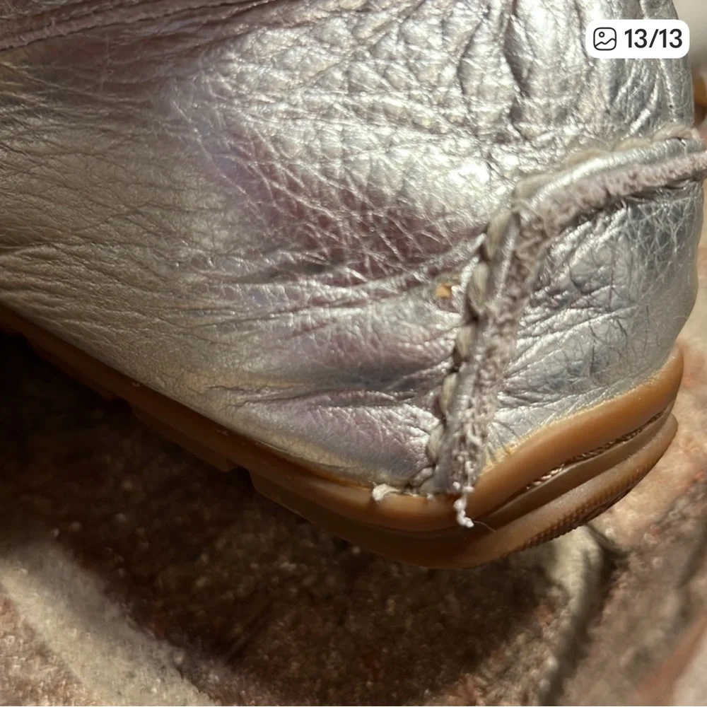 Coach Mary Lock Up Silver slip on Loafers size 8.5B - Picture 12 of 12